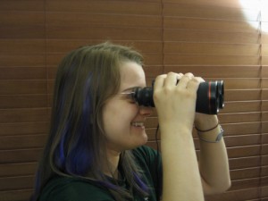 Adjust your binoculars