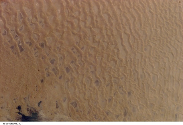 Transverse Dunes