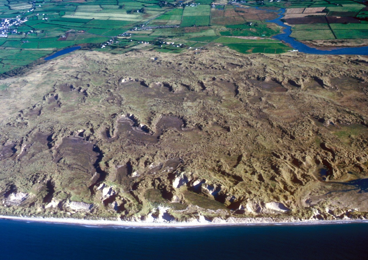parabolic sand dunes