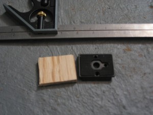 Binocular Mount G Cut it to the same dimensions as the quick-release plate.